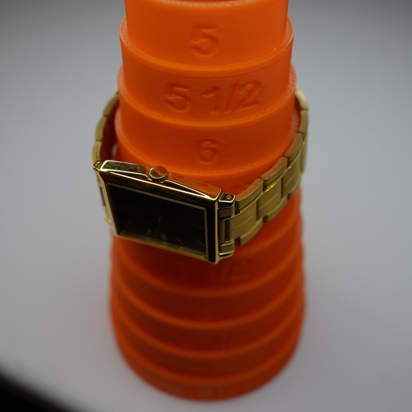 Orient Gold-Tone Dress Watch Black Dial Quartz Japan Water Resist Bracelet Watch - Picture 7 of 7